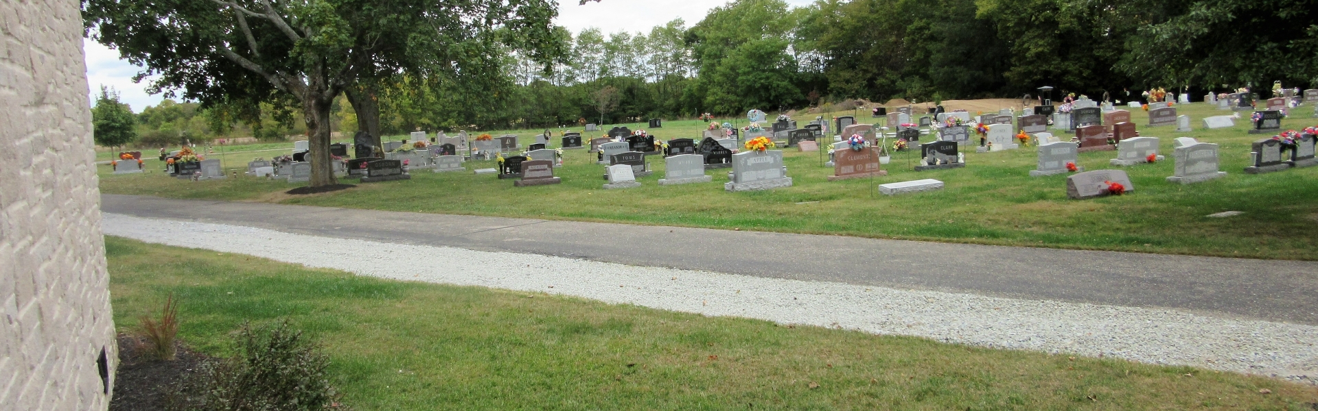 Gravel Lawn Cemetery
